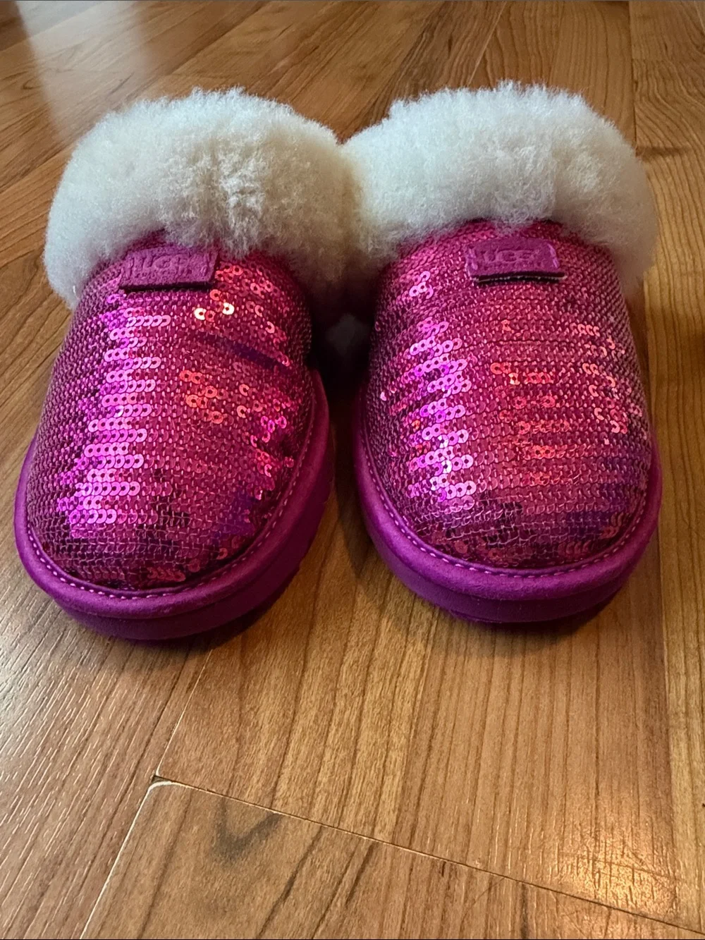 UGG Kids Sequin Clog Slippers in Fuchsia